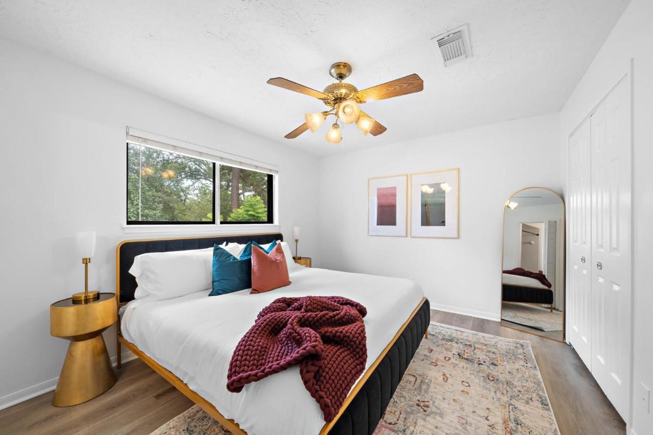 The Pines I Sleeps 12 I Private Pool I Patio & Bbq Villa Conroe Exterior photo